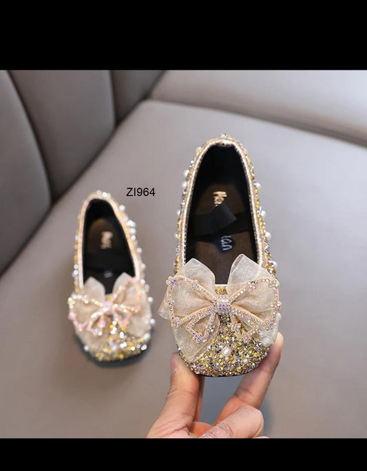 Zapatos elegantes para niñas